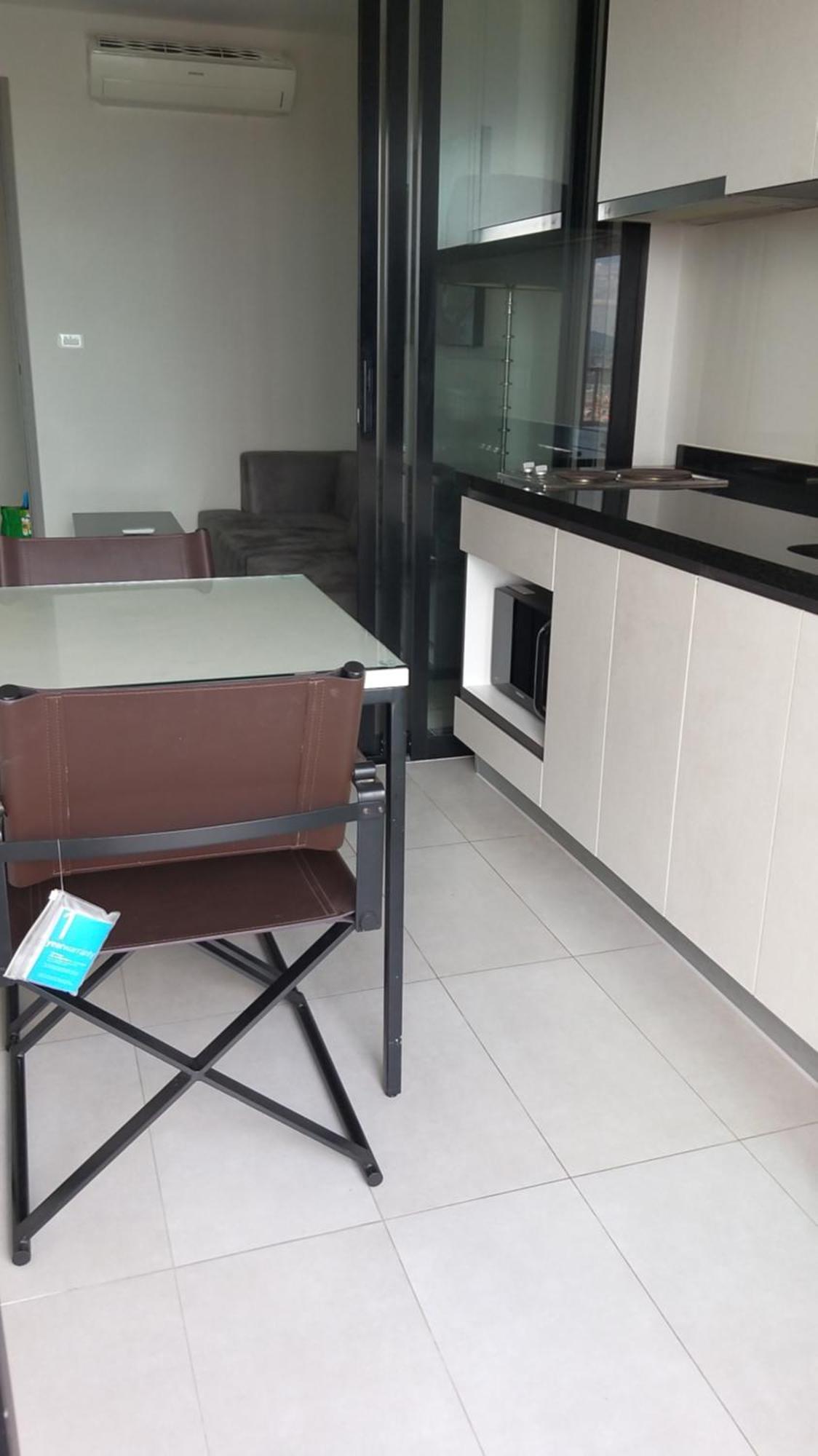 The Base Central Pattaya By Nkl Rum bild