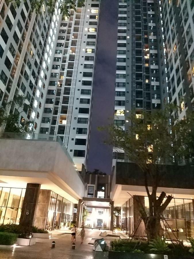 The Base Central Pattaya By Nkl Exteriör bild